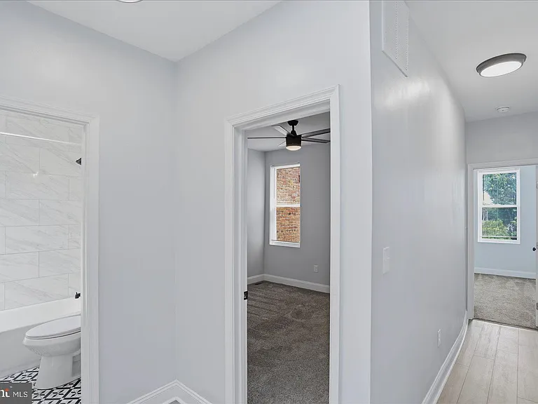 2605 Denison St — Photo 30