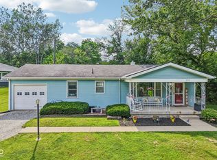 202 N High St, Danville, IN 46122