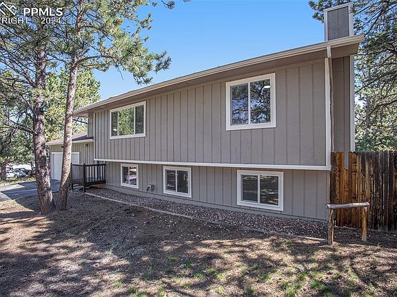 2nd image of 1260 Michael Ln