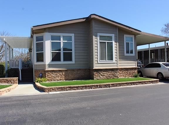 2nd image of 2681 Monterey Hwy #513