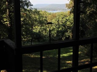 509 Pioneer Point Rd, Galena, MO 65656