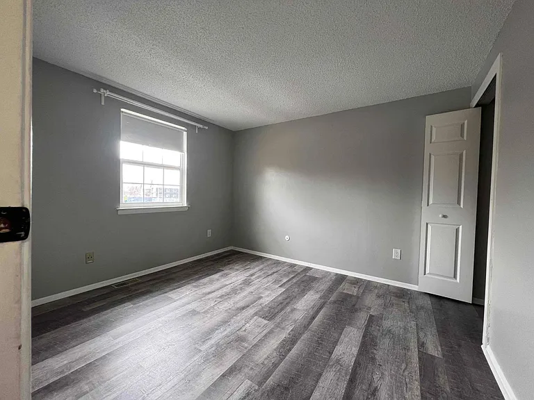 2927 Bridgewalk St — Photo 9
