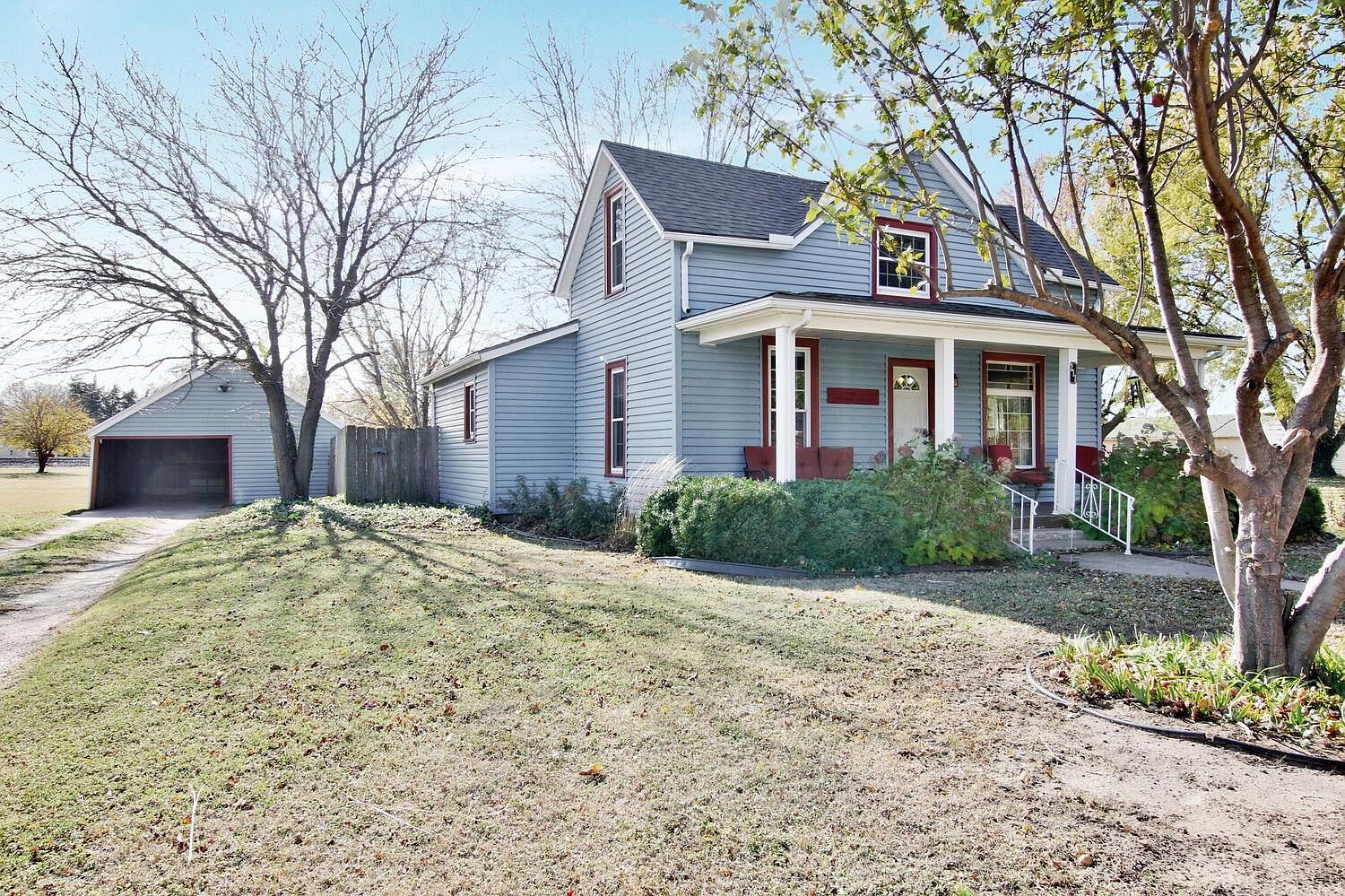 211 W Garfield St, Argonia, KS 67004 Zillow