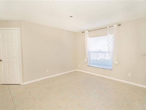 4th image of 4721 Spaniel St