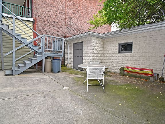 4th image of 15 S 14th St