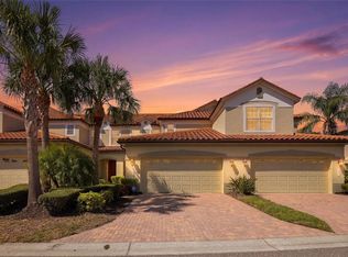 8142 Miramar Way, Lakewood Ranch, FL 34202