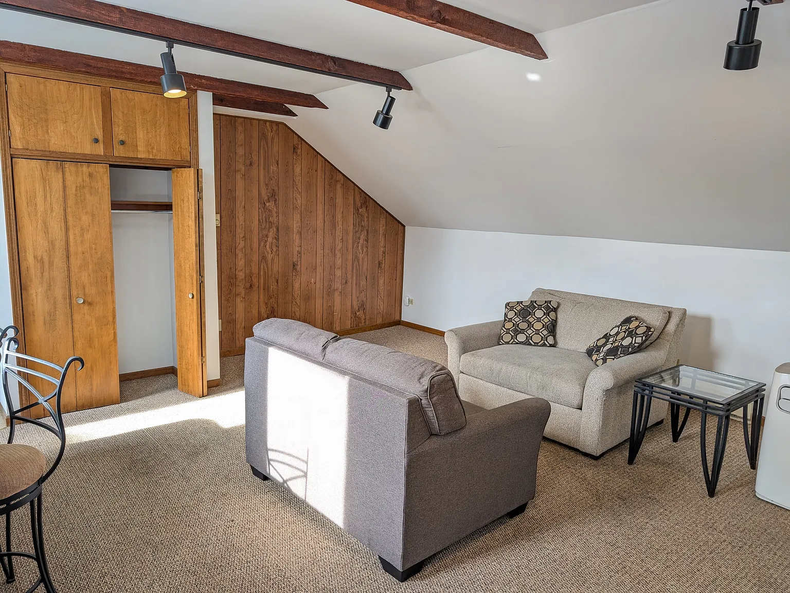 Studio, 518 sqft, $1,095 — Photo 4