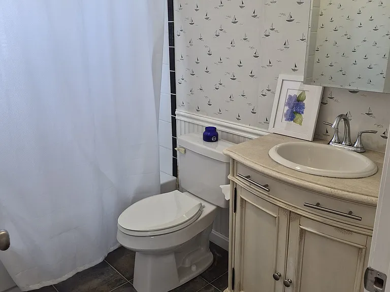 10 Breakwater Ct — Photo 15
