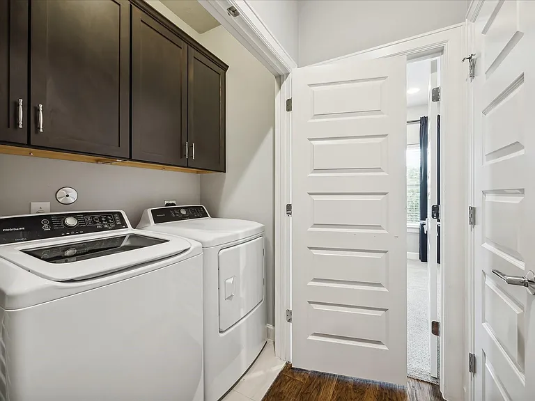 1412 Cleburne St — Photo 29