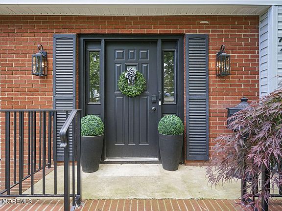 3rd image of 29 Alexander Avenue
