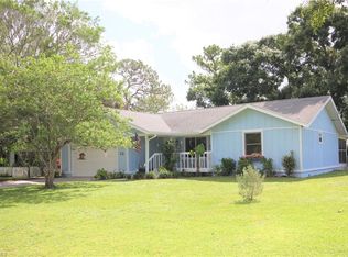 1620 Vivian Ln, North Fort Myers, FL 33903