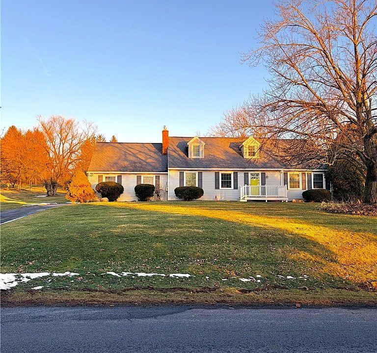 1st image of 4974 Rockefeller Rd