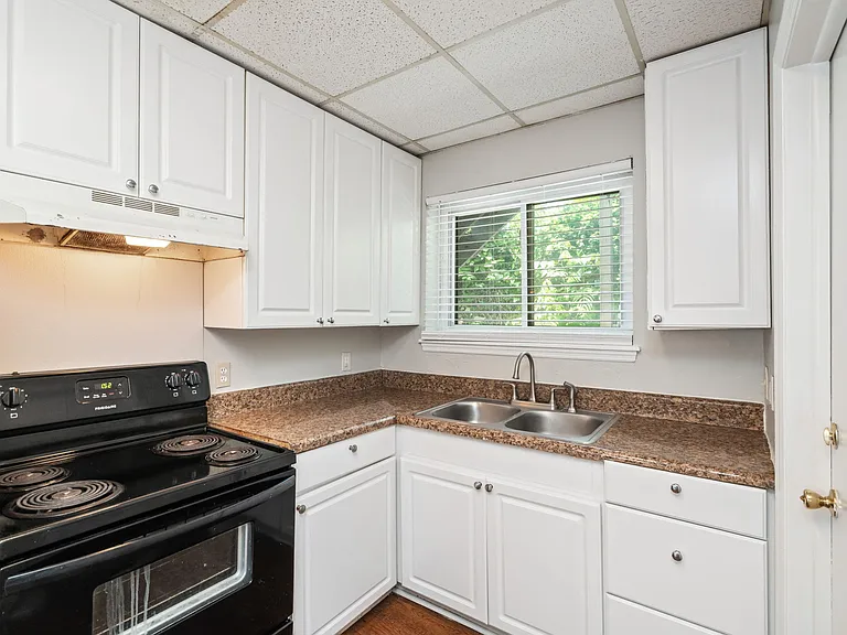 2751 Jersey Ave #3 — Photo 6