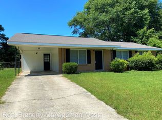 102 Trippi Ter, Warner Robins, GA 31088