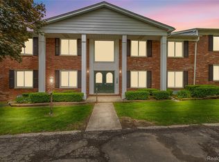 2375 Mulberry Sq APT 69, Bloomfield Hills, MI 48302