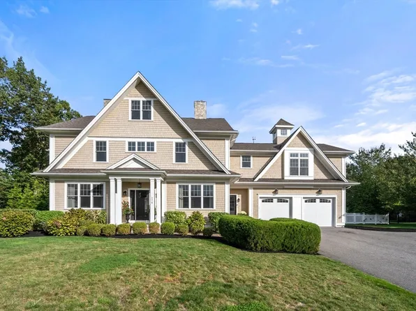 175 Schoolmaster Ln, Dedham, MA 02026