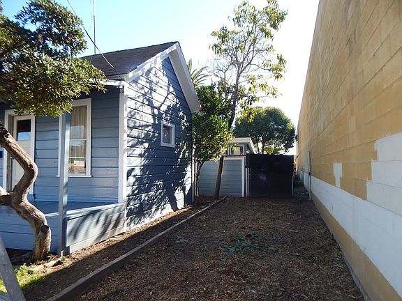 3rd image of 1364 E San Fernando St