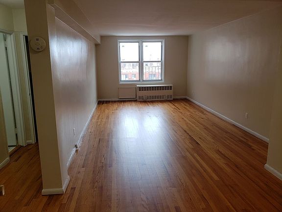 2nd image of 6601 Burns St APT 6U