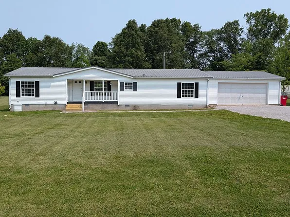 17092 E Thompson Rd, Opdyke, IL 62872