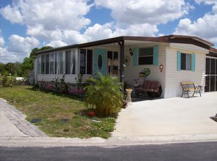 119 E Saint Annes Cir, Apollo Beach, FL 33572