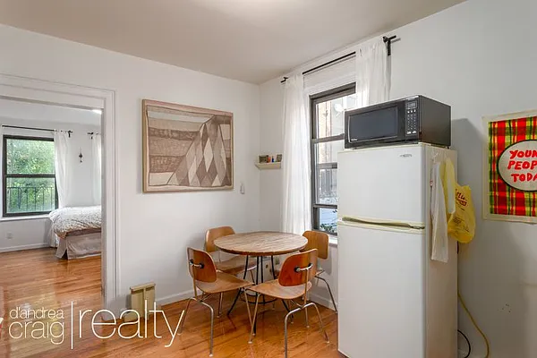 Rented by D'Andrea Craig Realty | media 8