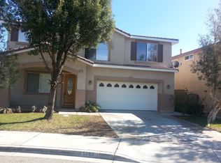 5793 Oakdale Ln, Fontana, CA 92336