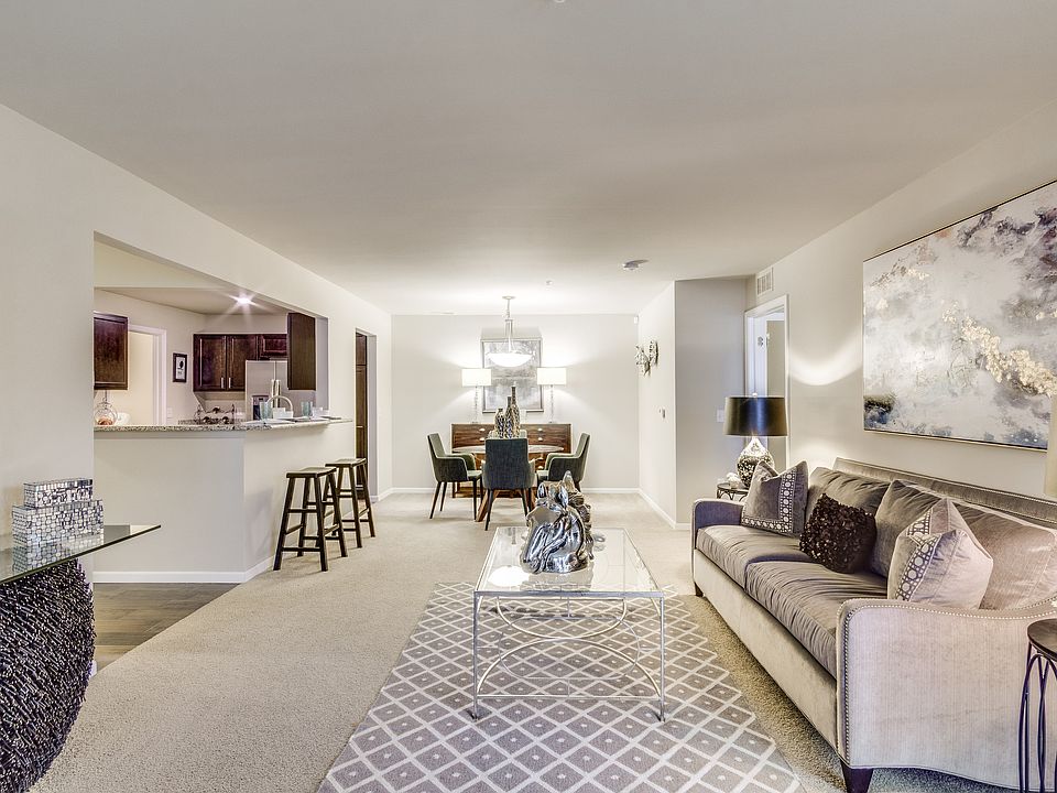 124 Optimist Ct # 703, photo 21