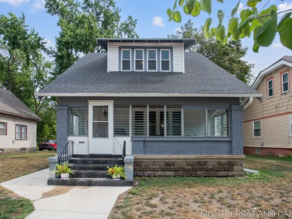 1026 Oakdale St SE, Grand Rapids, MI 49507