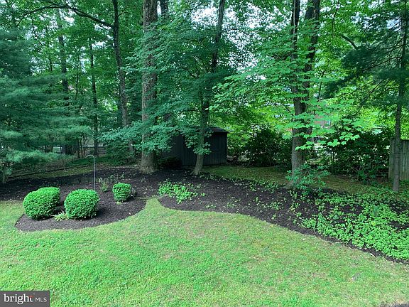 5th image of 8111 Timber Valley Ct