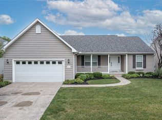 5273 Cardinal Ct, Lorain, OH 44053