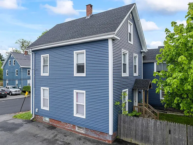 15 Seavey St — Photo 6