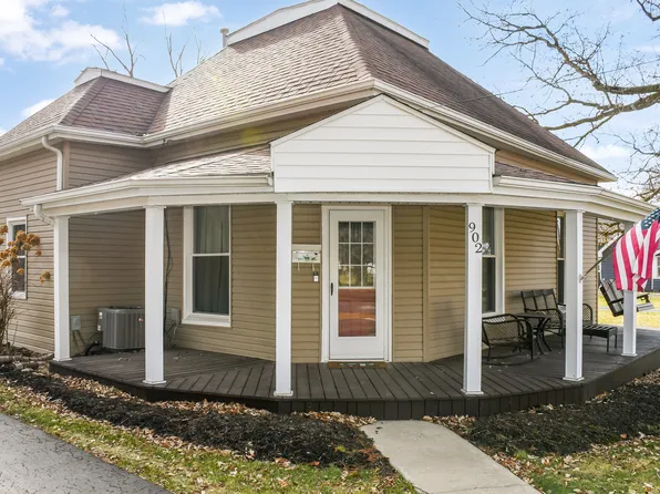 902 W 2nd St, Sheridan, IN 46069