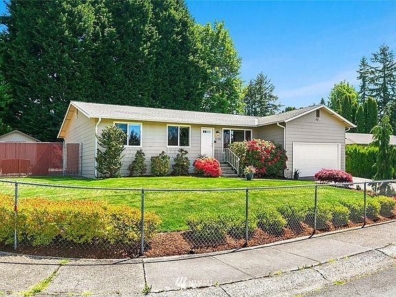 2nd image of 11142 157th Ave NE