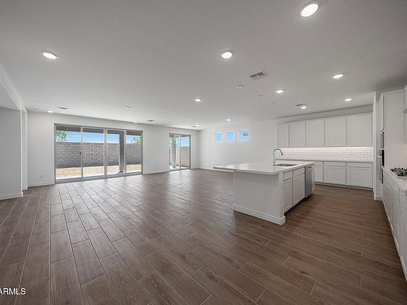 4th image of 25801 N 147TH Drive