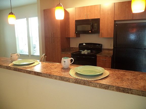 2nd image of 1531 W Lemon St APT 6206