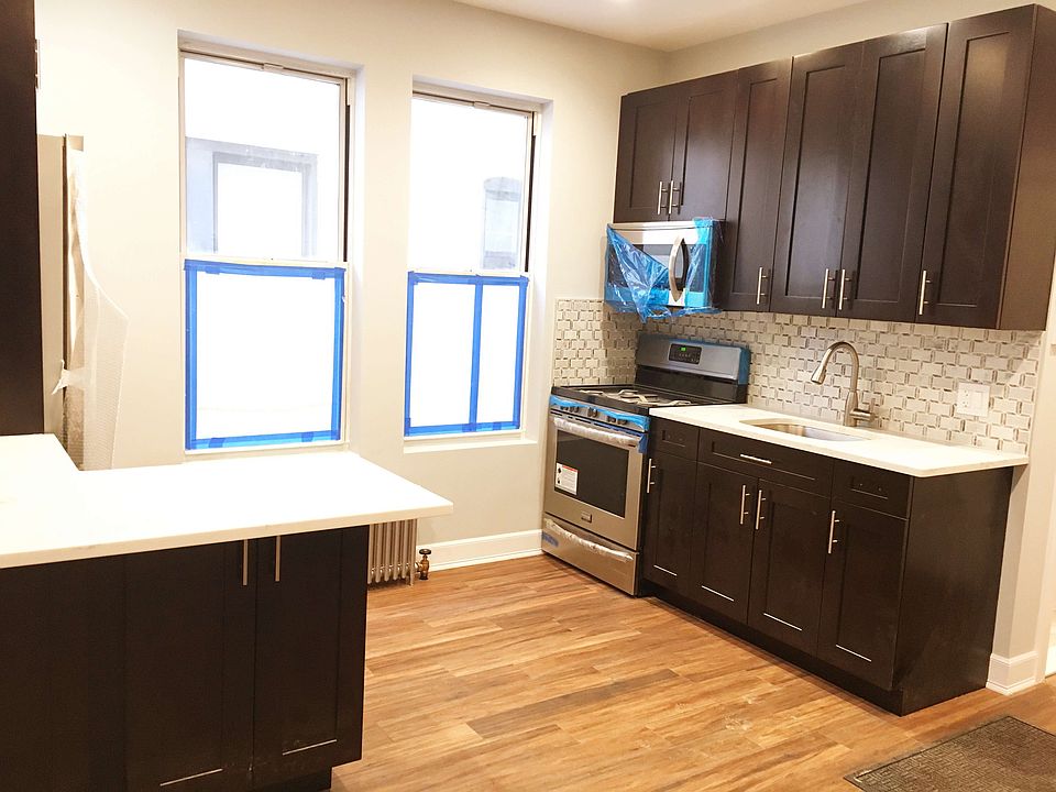 1st image of 3068 37th St APT 1F