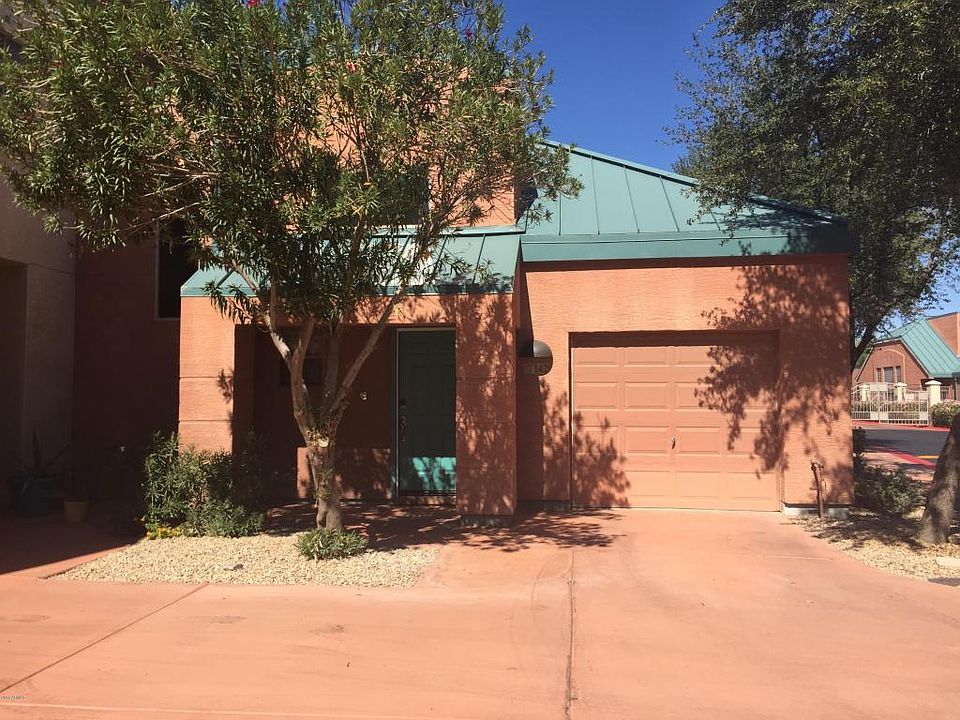 1st image of 2027 E University Dr