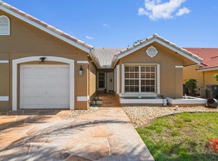 6640 Marissa Cir, Lake Worth, FL 33467