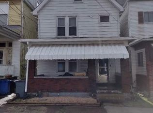 649 6th St, Pitcairn, PA 15140