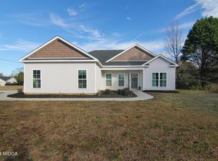 144 Summit Dr, Byron, GA 31008