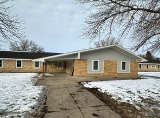 1505 5th St #1, Emmetsburg, IA 50536