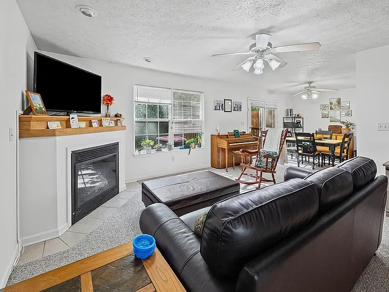2811 Wyndham Way #2811 — Photo 9