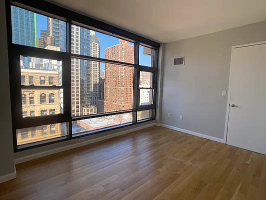 Rented by Tourma Realty LLC | media 48