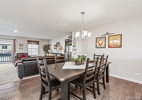 2nd image of 212 Goldenrod Dr