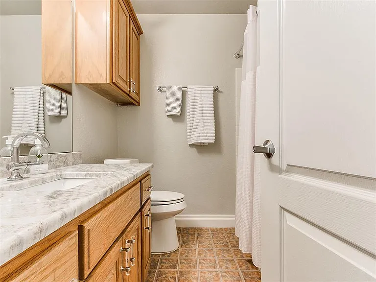 1305 Melisa Dr — Photo 28