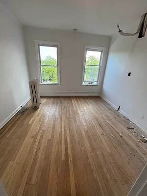 Rented by Delmark Realty LLC | media 2