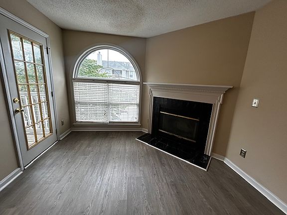 3rd image of 5012 Lawndale Dr Unit F
