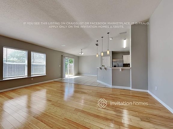 5th image of 650 Mackenzie Cir