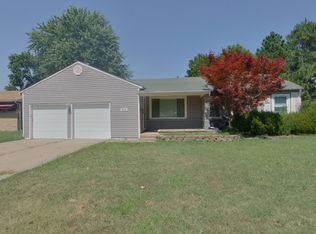 5402 Lambsdale St, Wichita, KS 67208