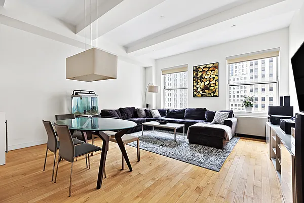 Sold by Compass | media 2